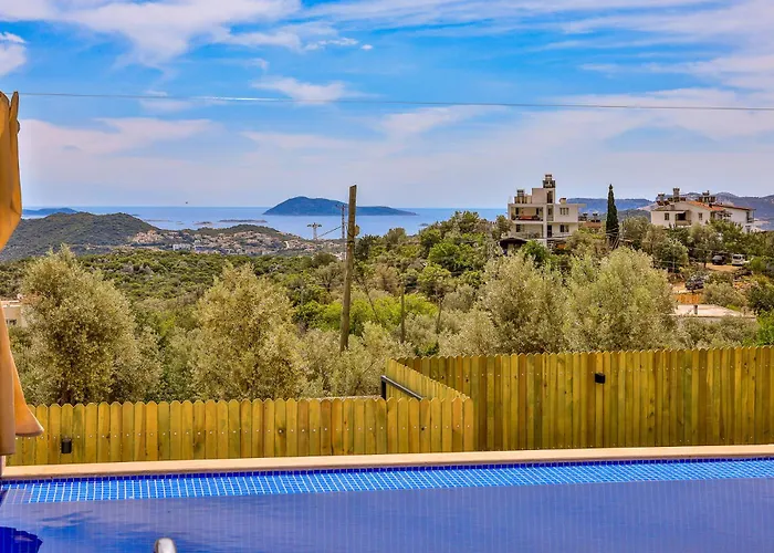 别墅 Albedo Blue 卡斯