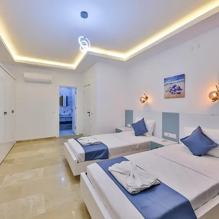 Villa Albedo Blue