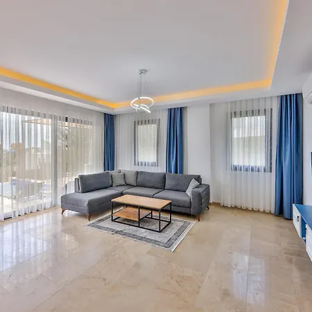 Villa Albedo Blue *